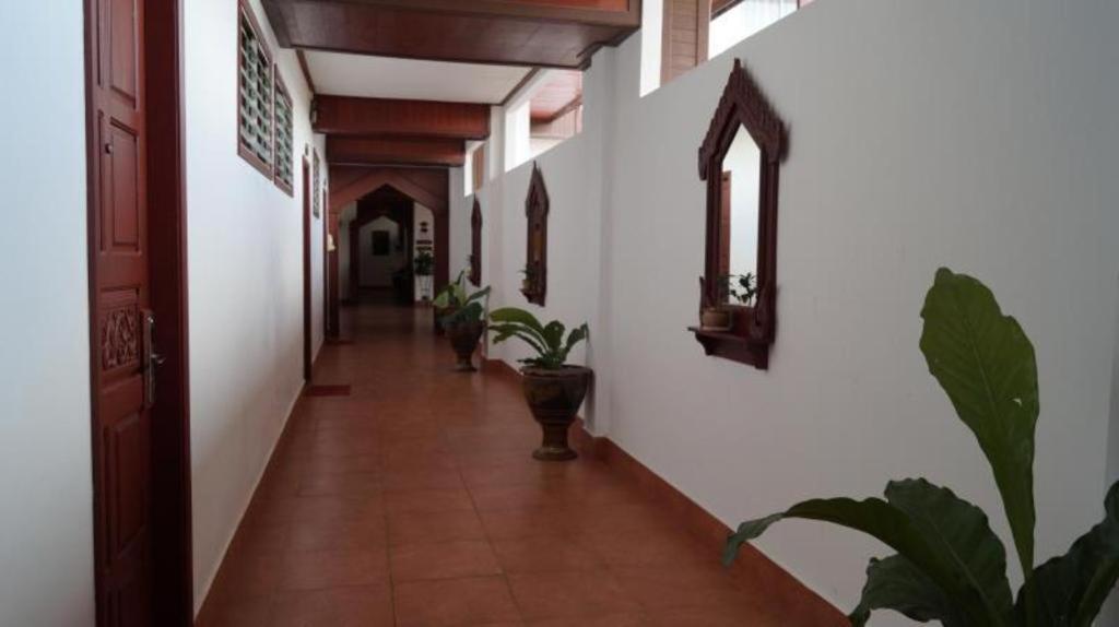 Vansana Hotel Vang Vieng Eksteriør bilde